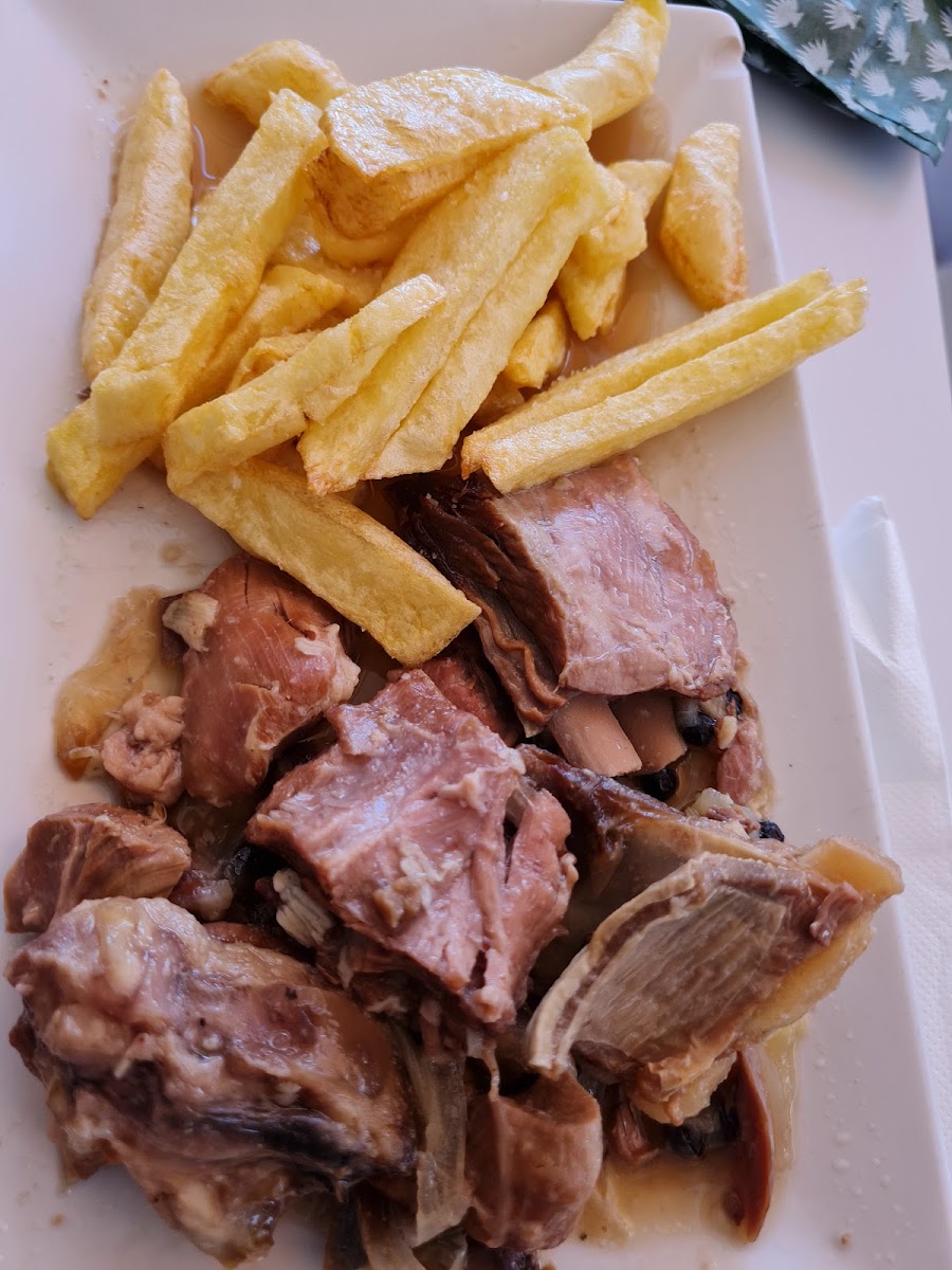 Bar Cafeteria Chanito - 5