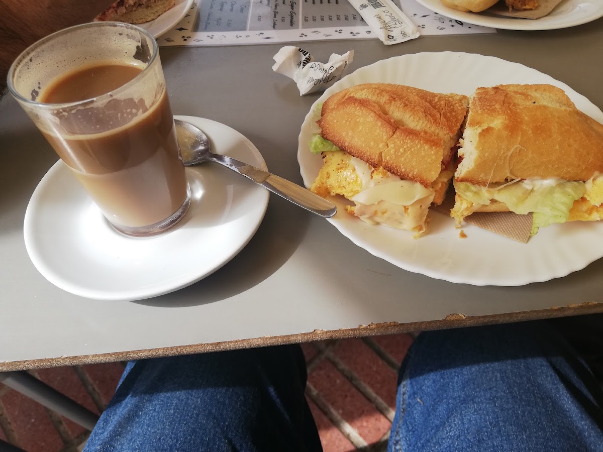 Cafetería El café de Diego - 7