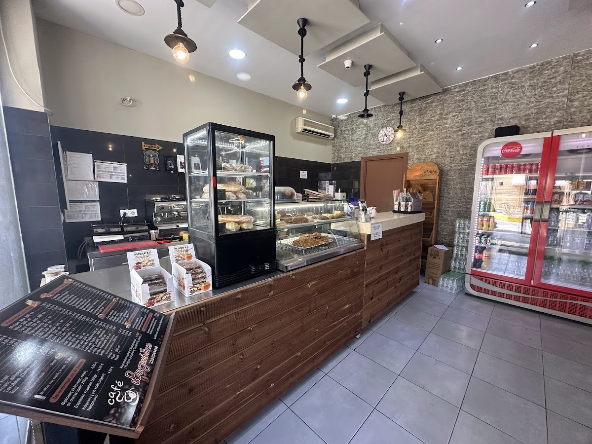 Βενζινάδικο Coffee and Food