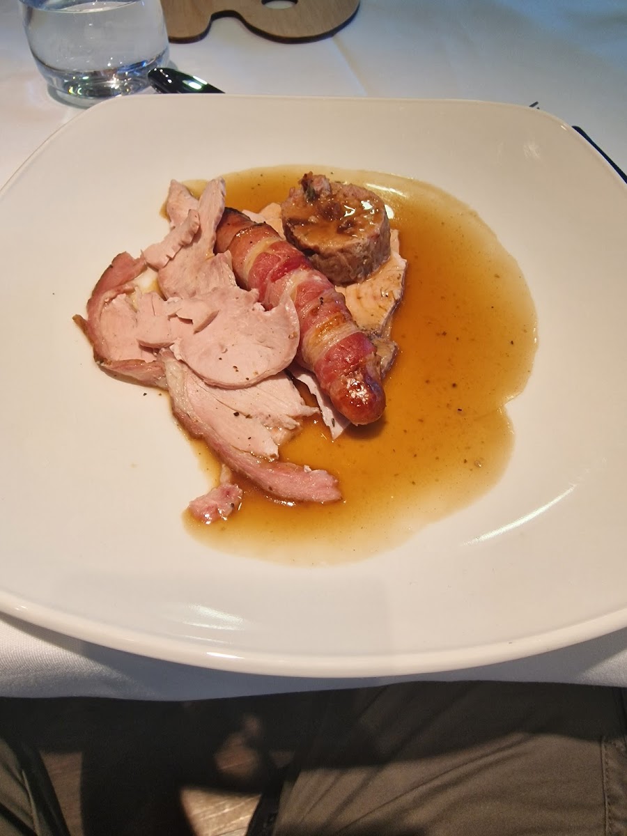 Chefs’ Whites Restaurant - 10