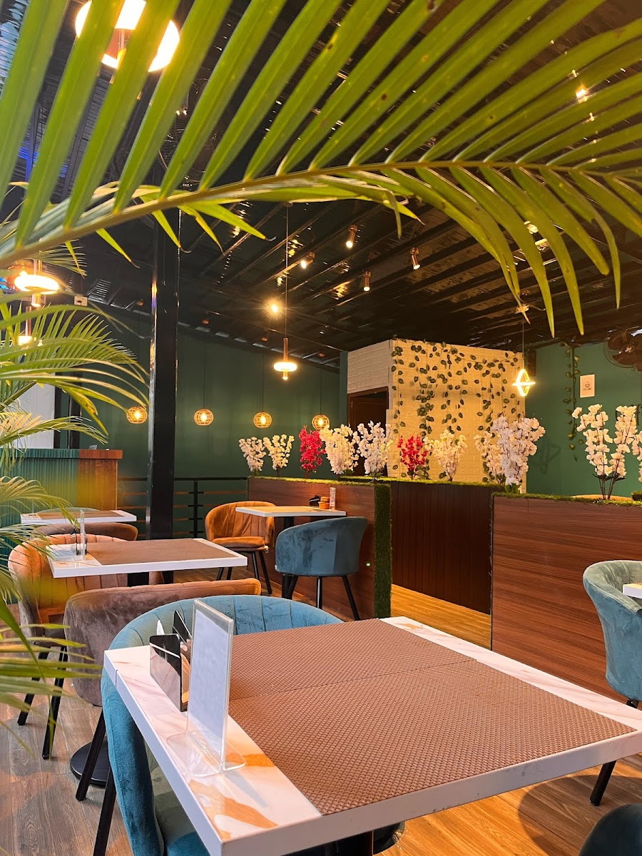 The Rustic Roots Cafe