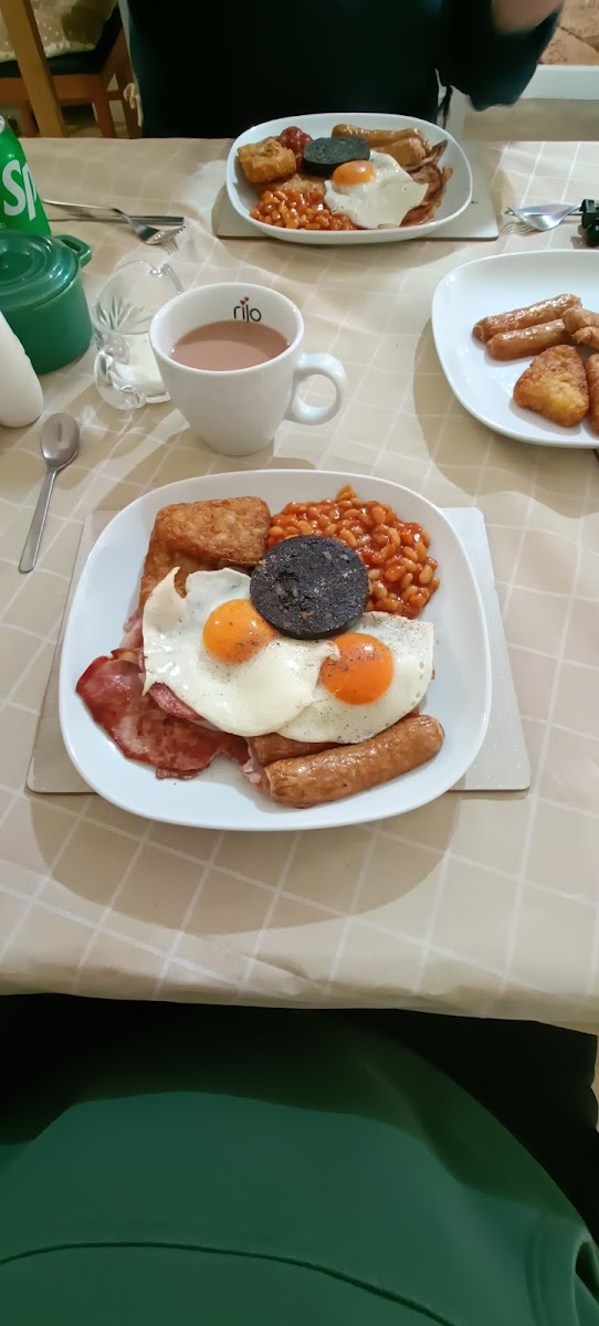 Coffee Lounge cafe Dukinfield - 9