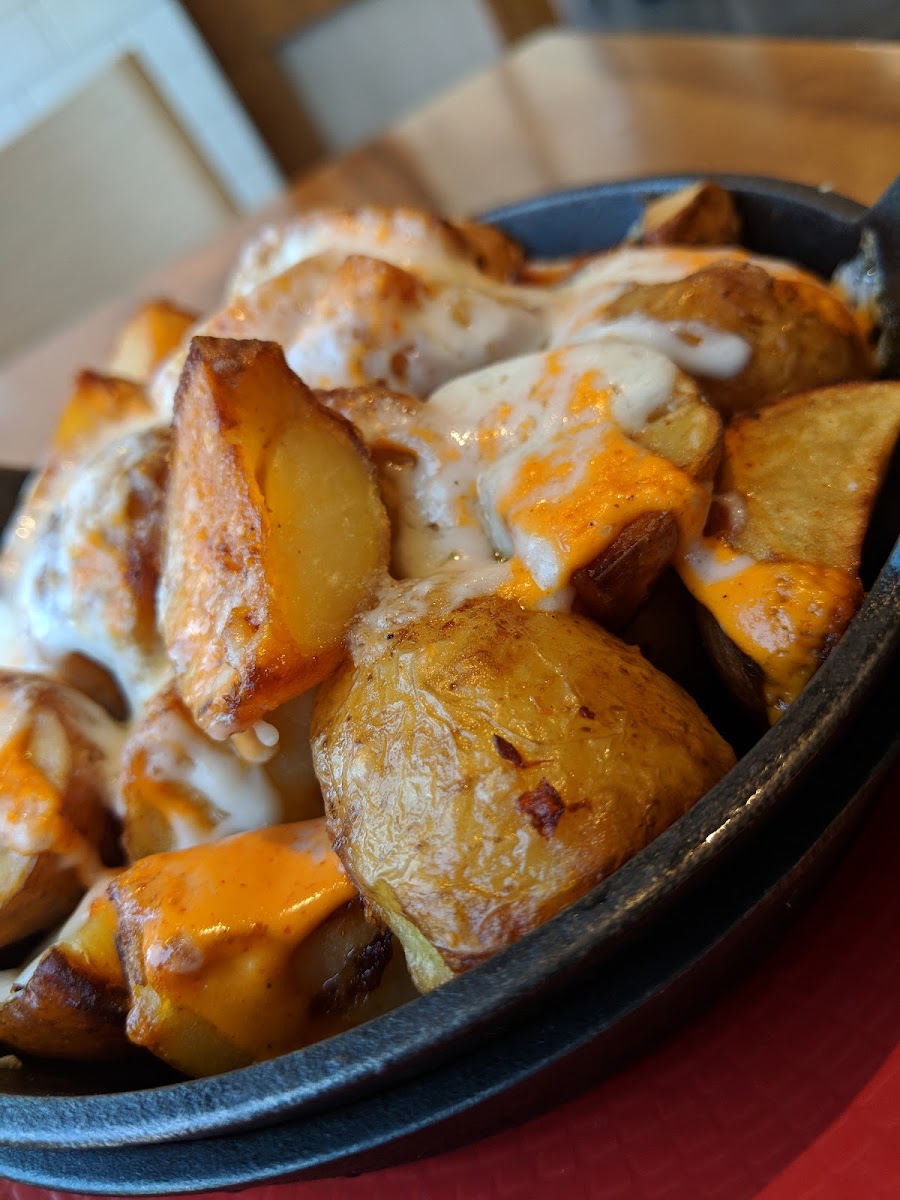 Taproot Eatery - 6