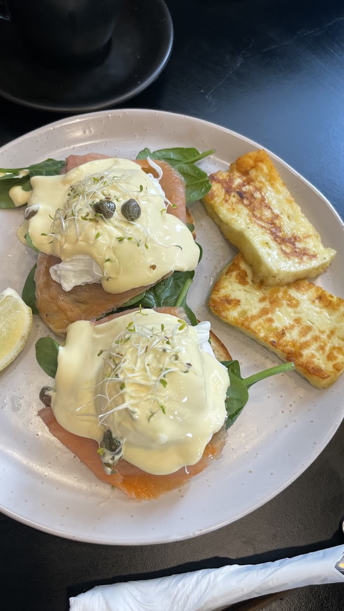 HG Newstead (Hallowed grounds cafe) - 5