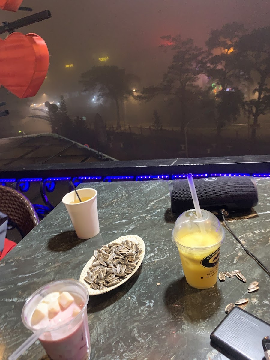 Khánh Huyền Coffee - 9