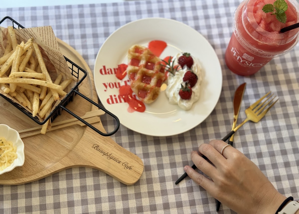 Baanphysics Cafe บ้านฟิสิกส์คาเฟ่ - 10