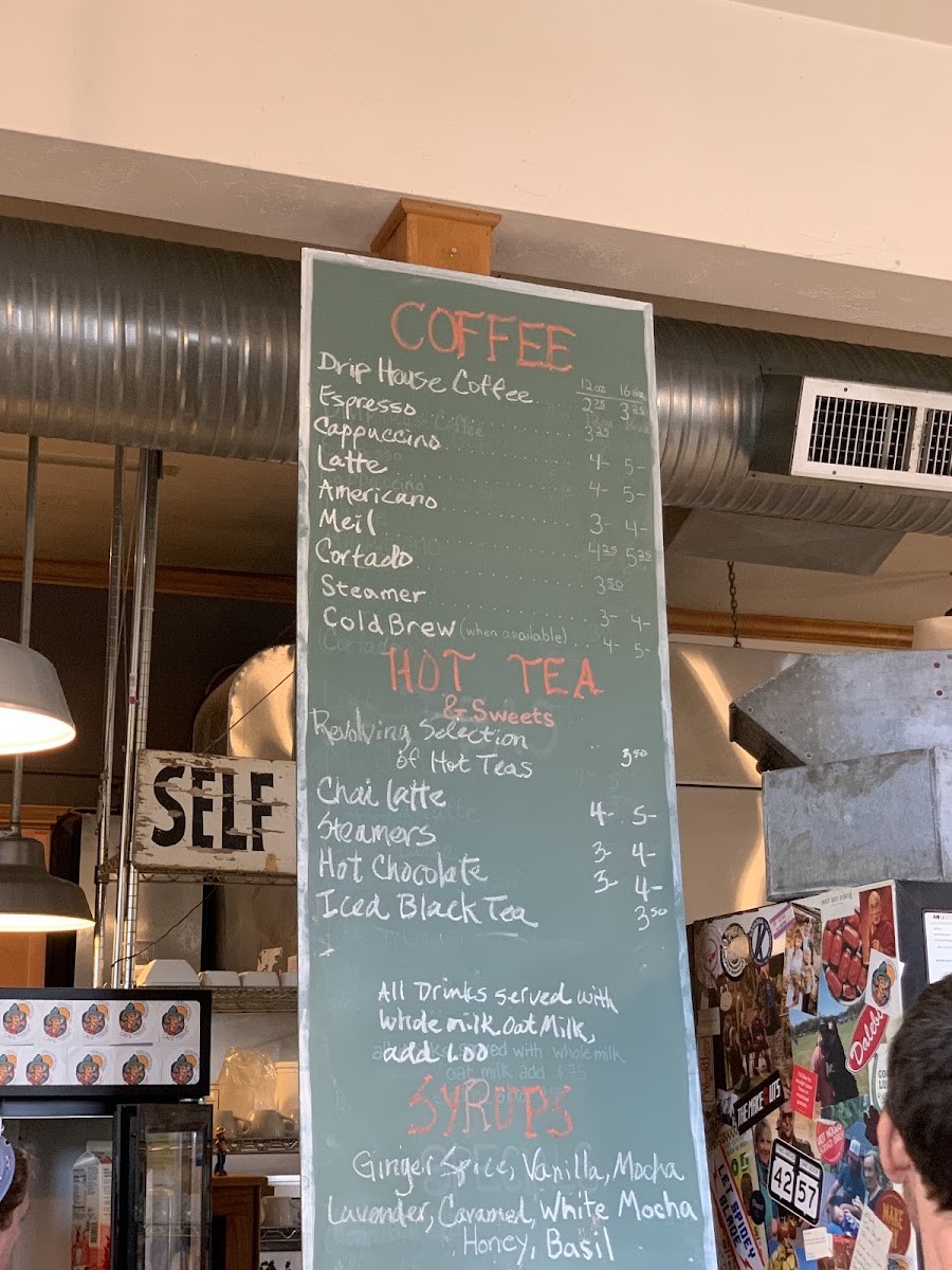 Shiny Moon Cafe - 6