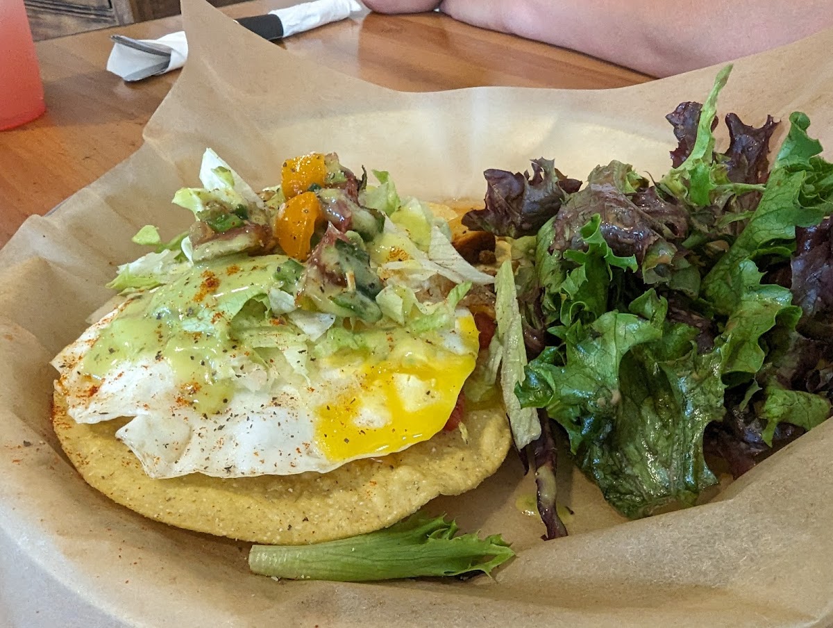 Shiny Moon Cafe - 10