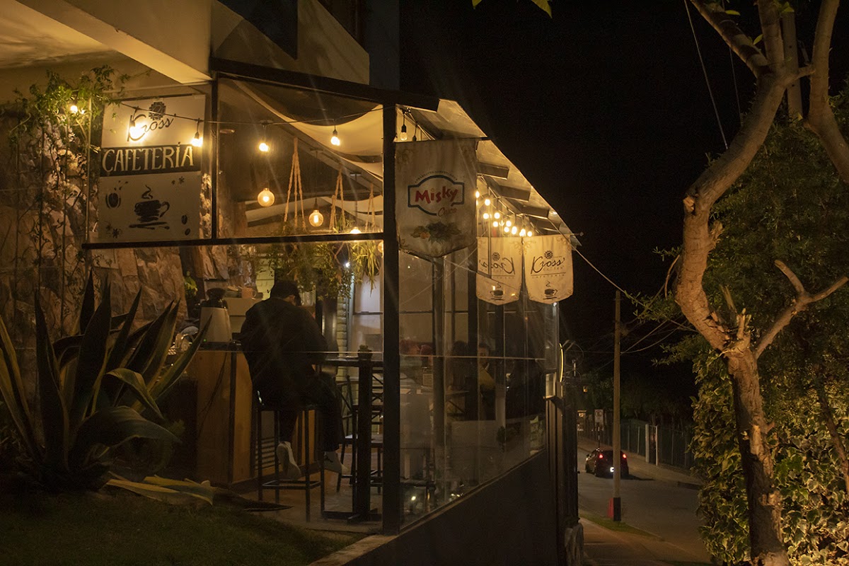 Cafeteria Kross Coffee - 3