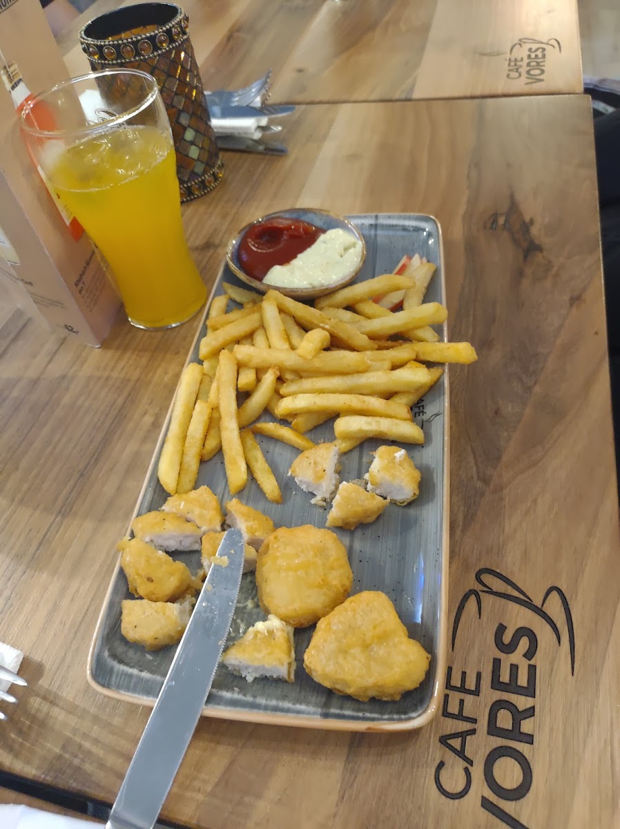 La Viva Cafe & Restaurant - 10