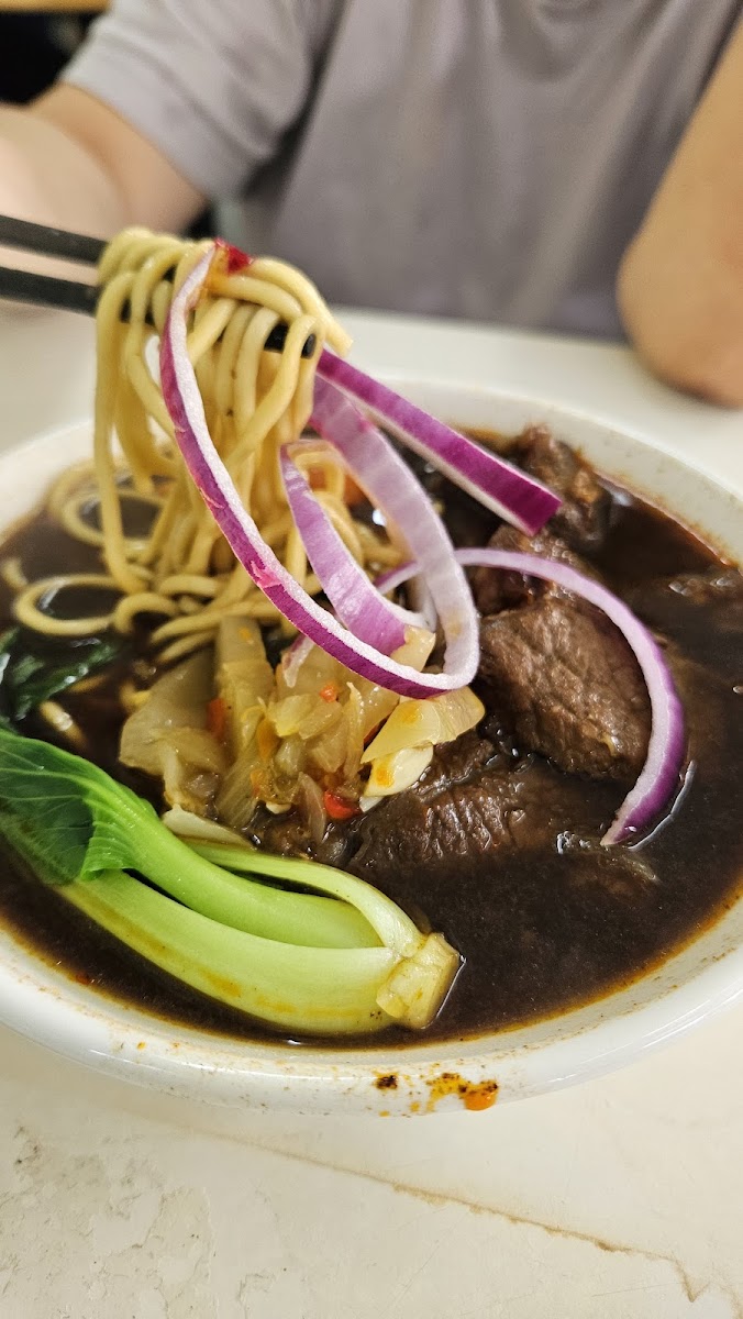 Lucky 5 Kopitiam 五福茶餐厅 - 5