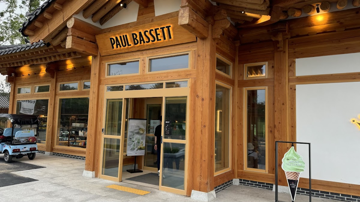 Paul Bassett Gyeongju Gyodong