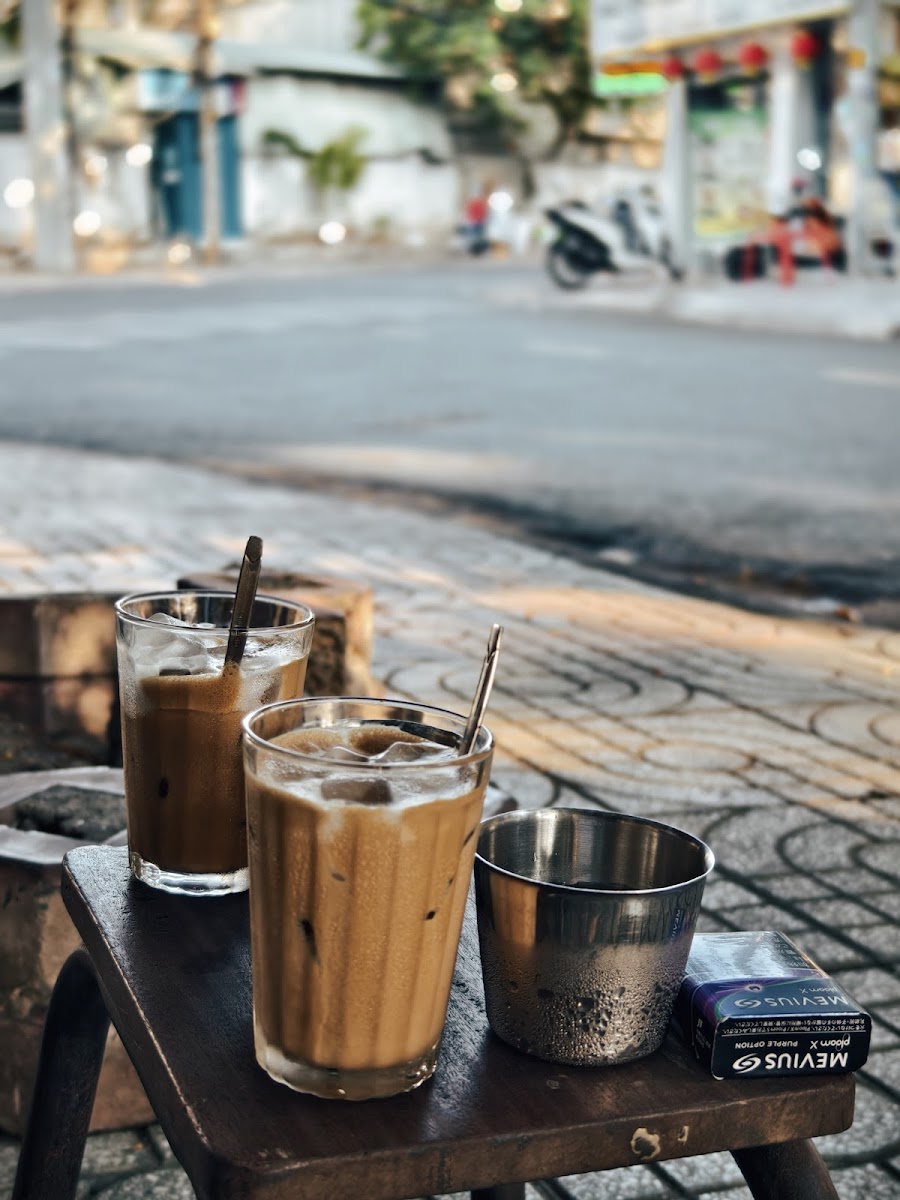 Cafe Linh 2 - Sài gòn 1975 - 4