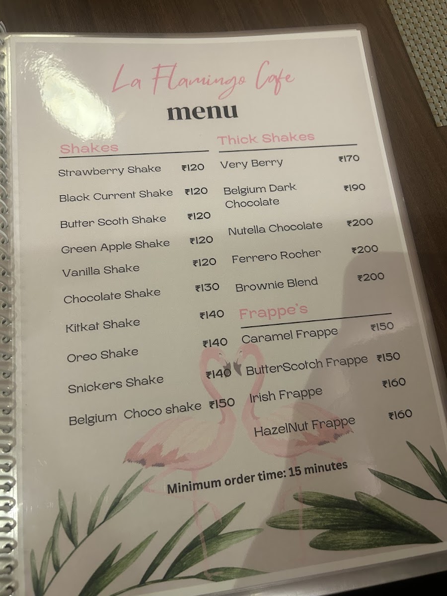 La Flamingo Cafe - 10