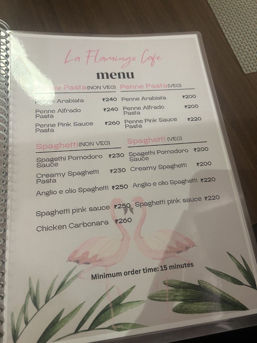 La Flamingo Cafe - 4