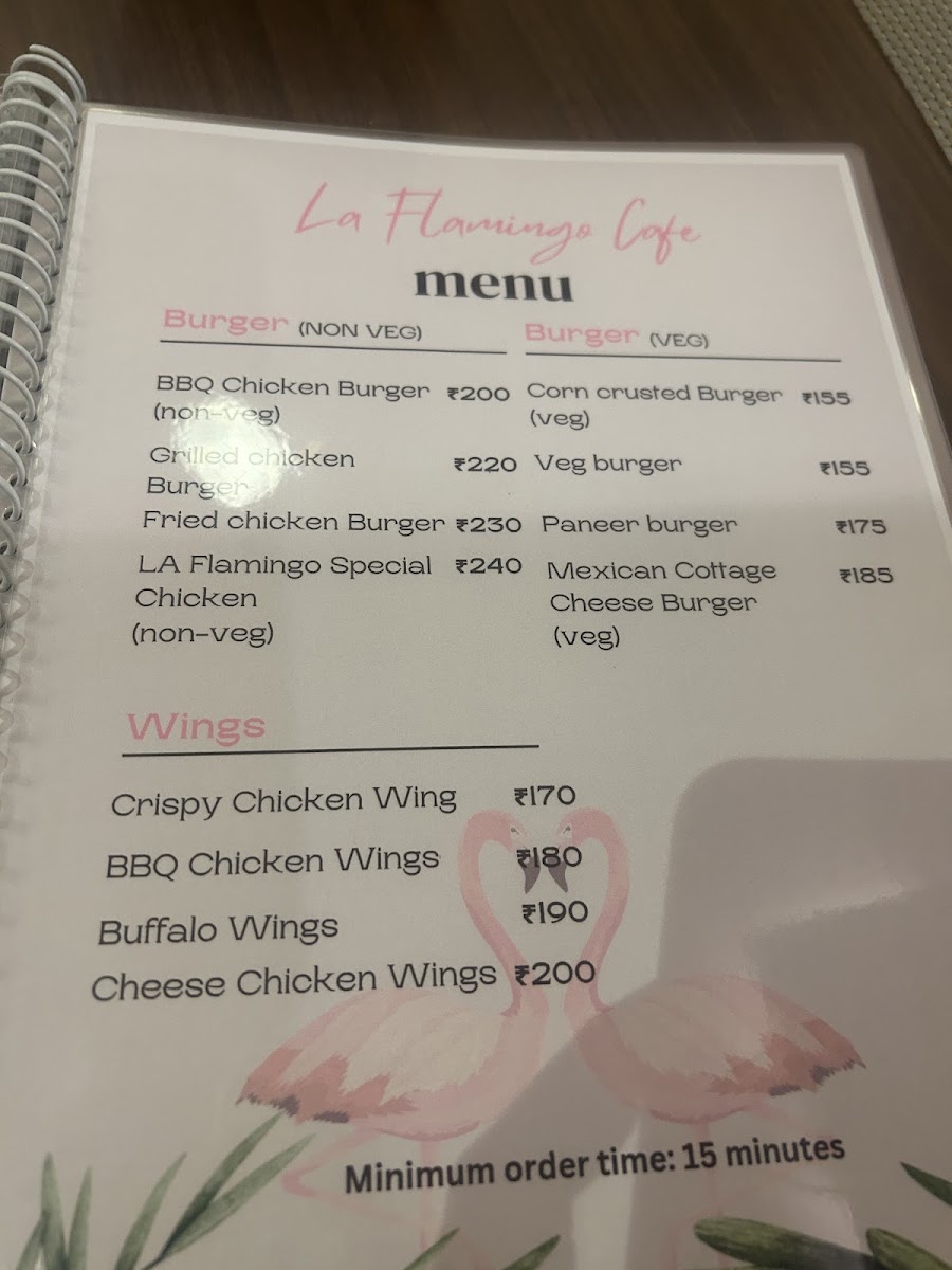 La Flamingo Cafe - 5