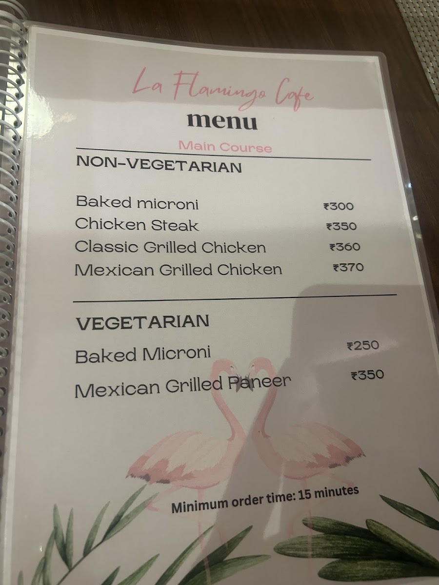 La Flamingo Cafe - 9