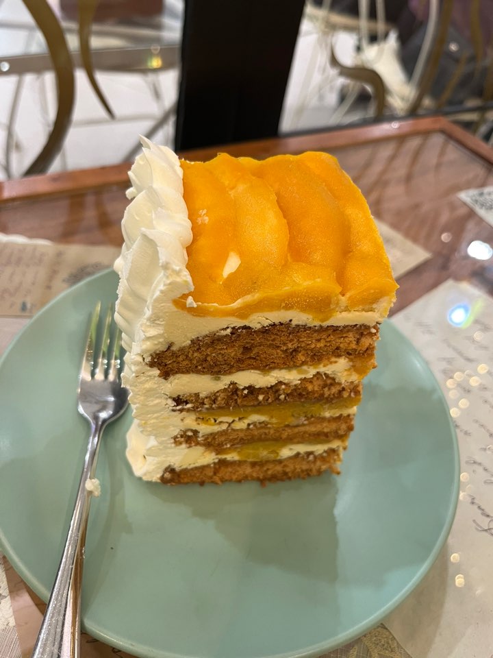 Cafe Mary Grace - The Podium - 10