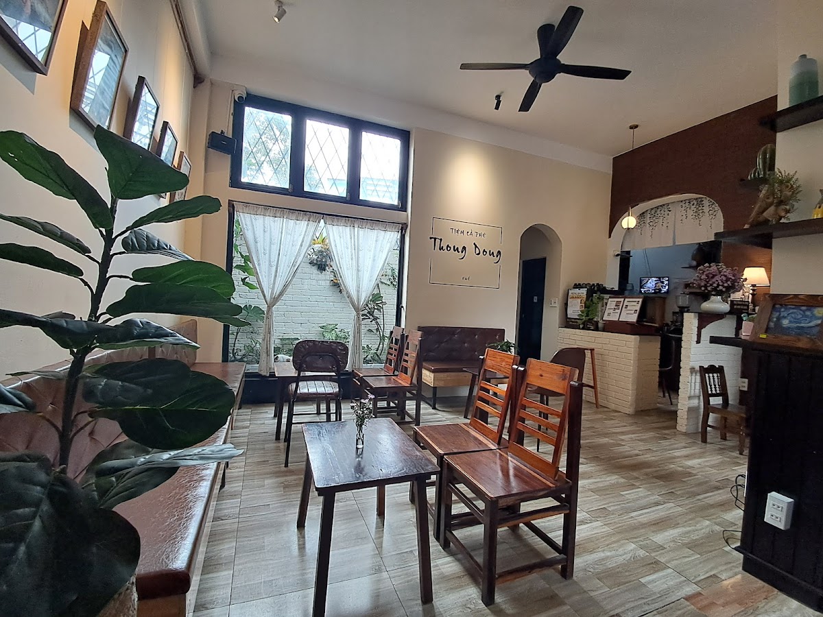 Cafe Dalat buried Past