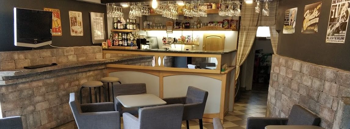 Éden Kávézó és Bár