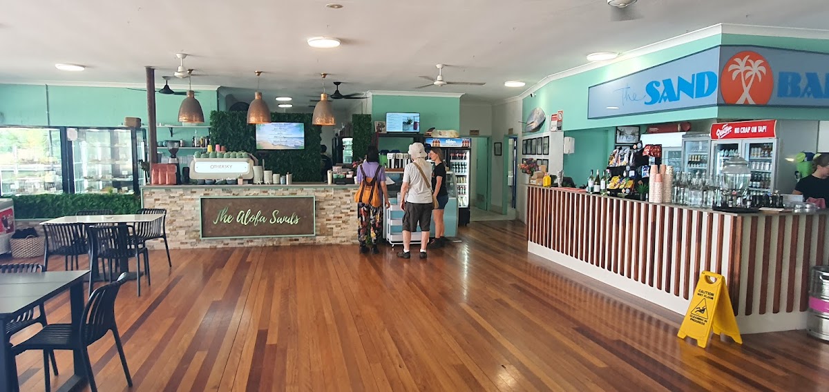 The Alofa Sands Surf Club Cafe
