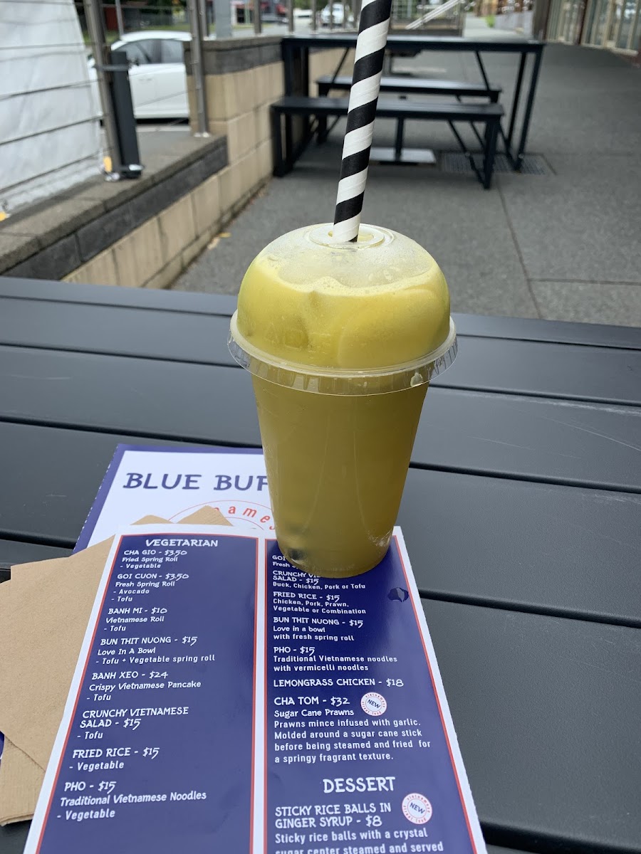 Blue Buffalo Cafe - 6