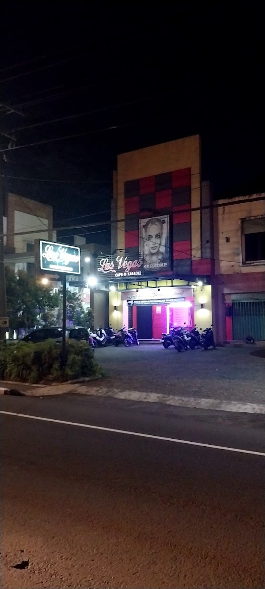 Las Vegas cafe & karaoke