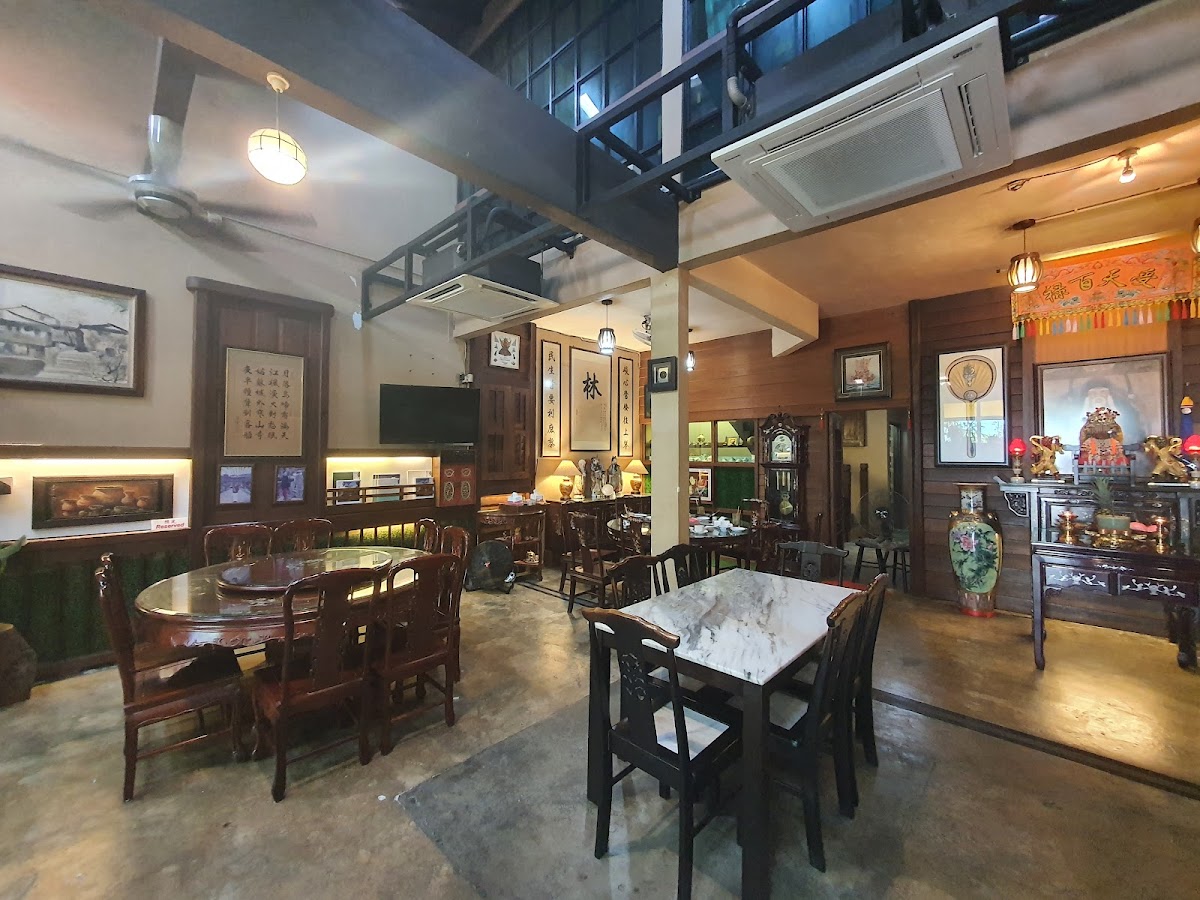 Arowana Eleven Cafe 福建面