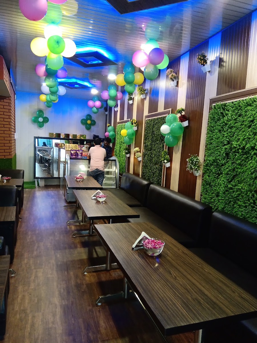 Atlas Green Garden Cafe - 10