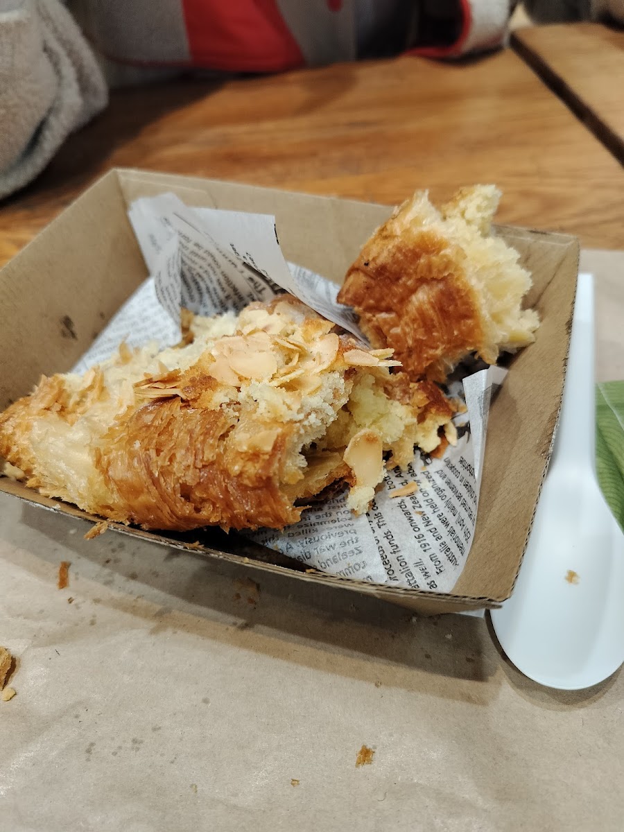 Trader & Co Cafe - 10