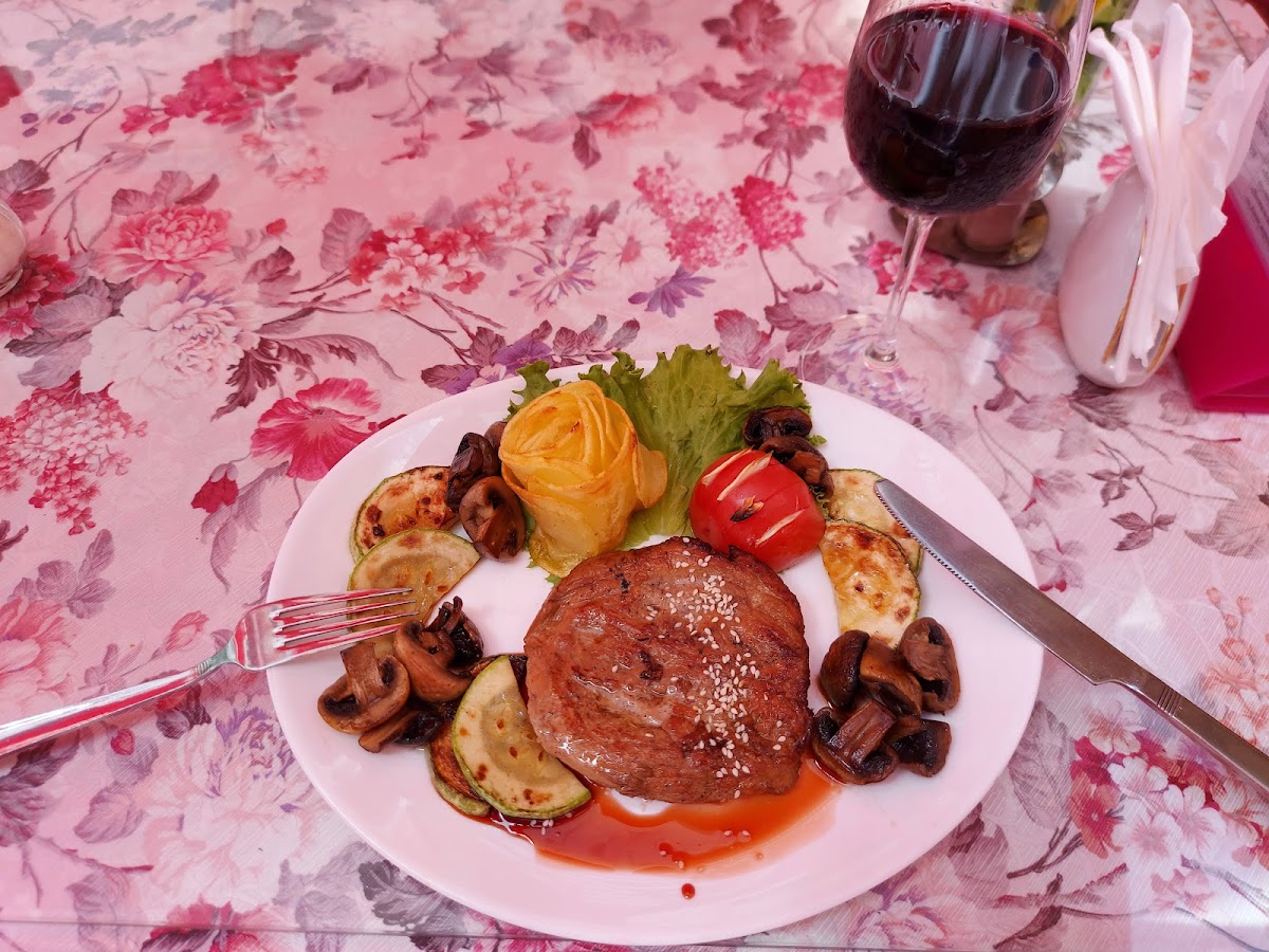 Tsentral'noye, Kafe - 9