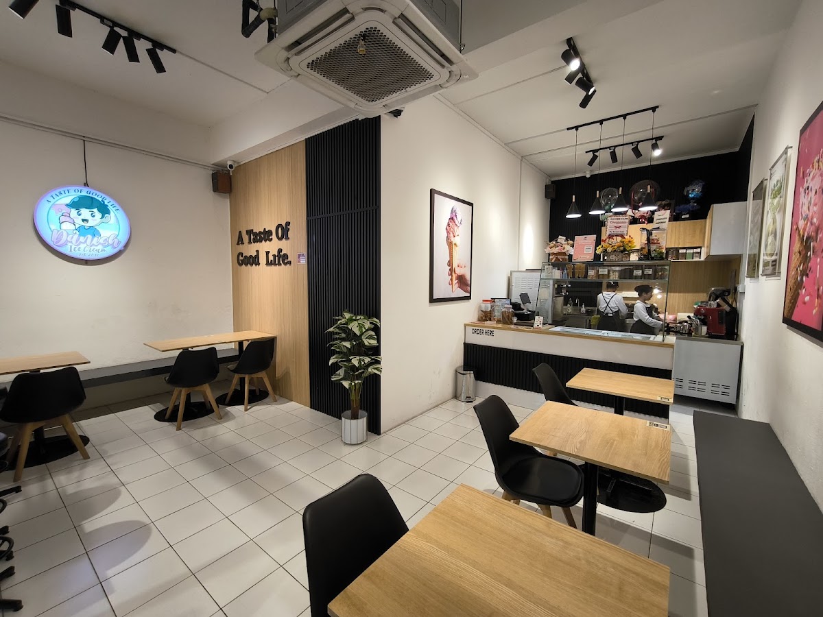 Danish Ice Cream Cafe