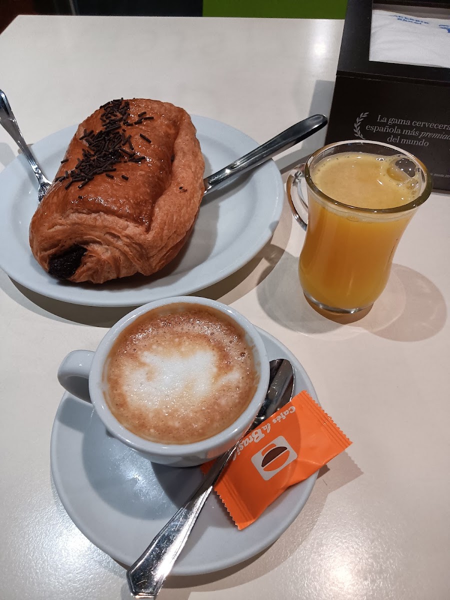 Cafeteria GAROKA - 10