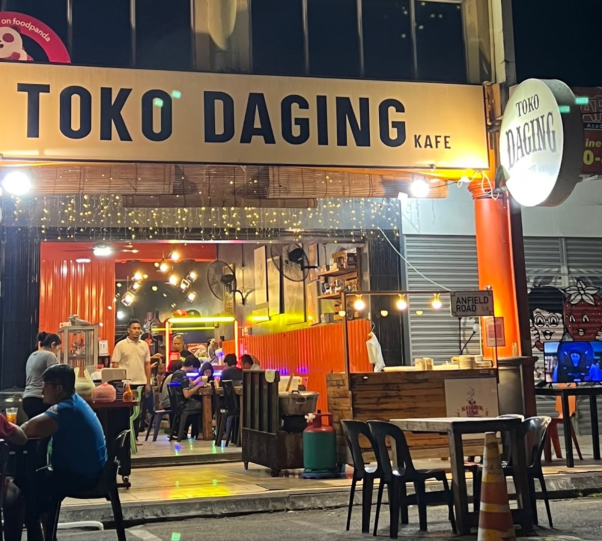Toko Daging Cafe