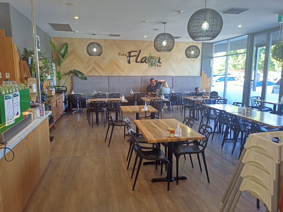 Full Flava Café