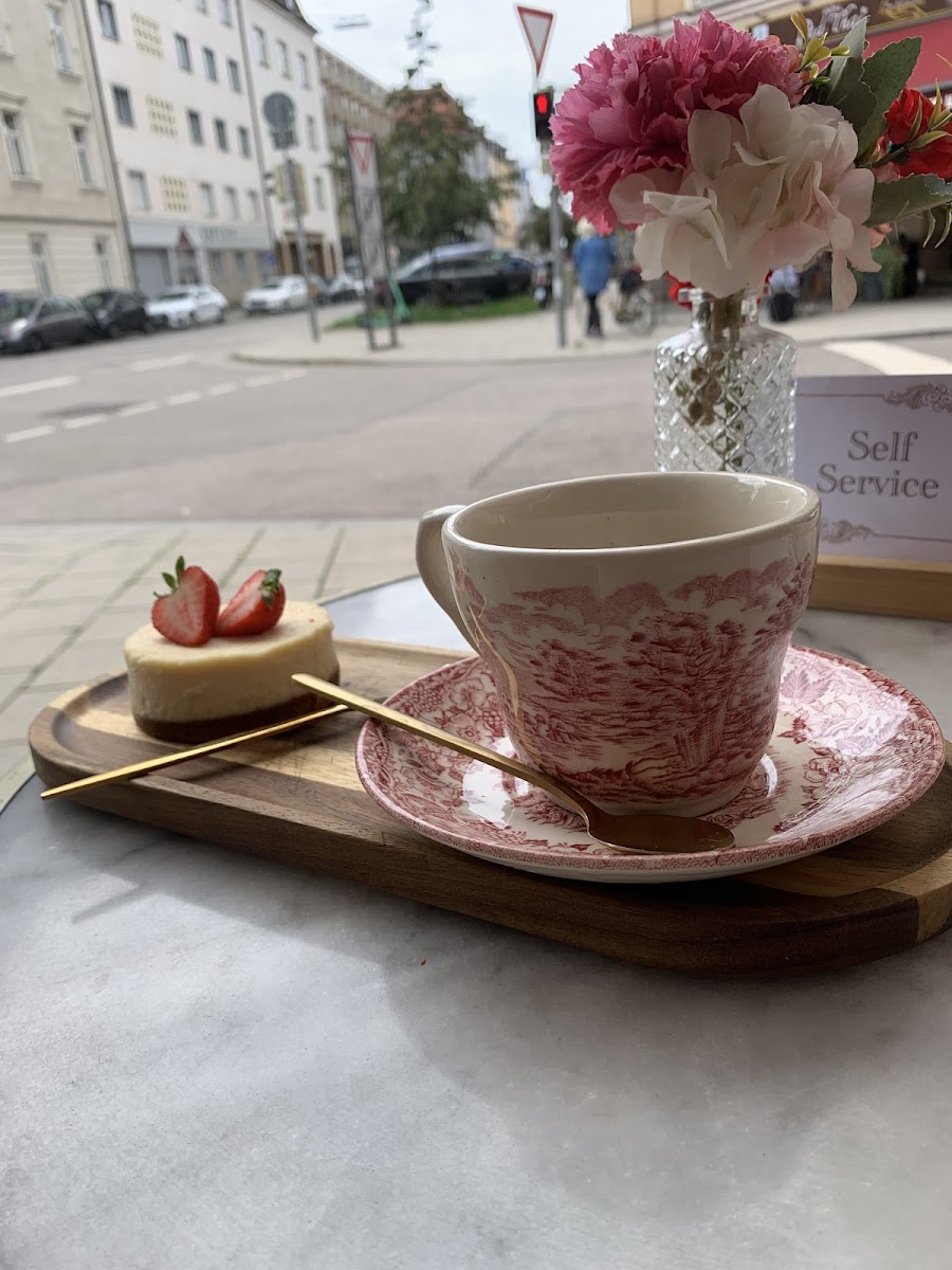 zucker coffee & bakery - 7