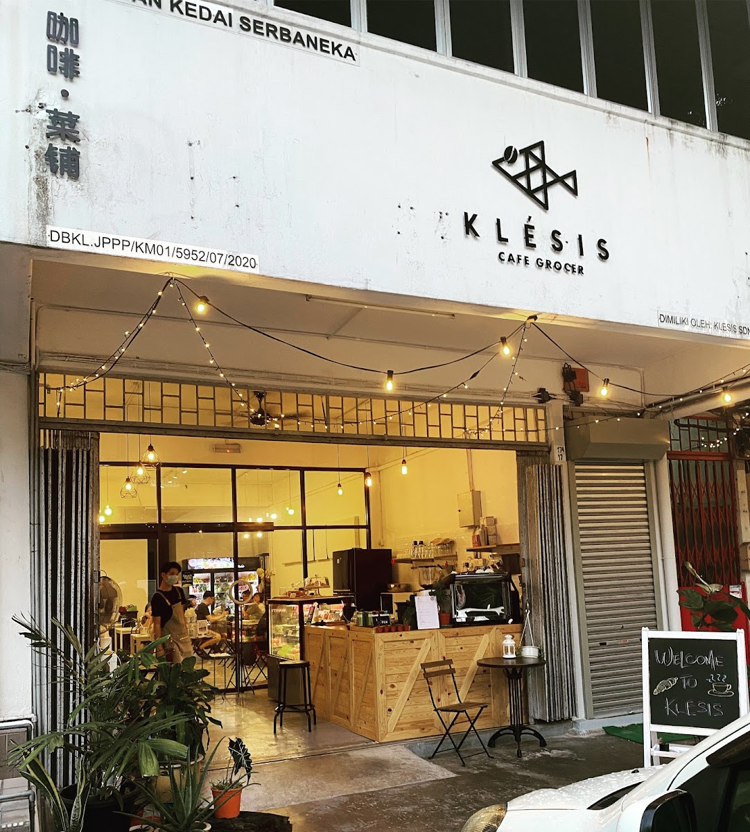 KLÉSIS CAFÉ OUG