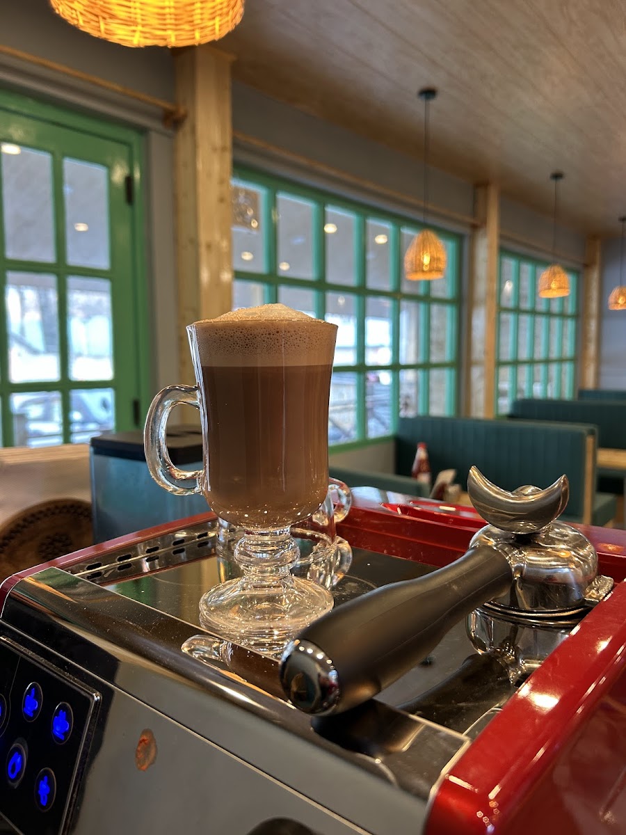 Cafe Evergreen Manali - 8