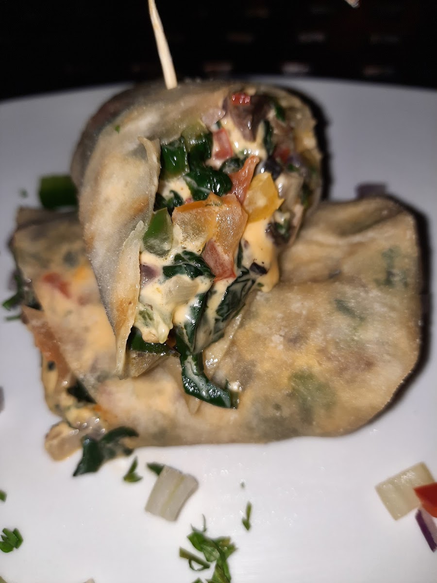 Ice and Bites Cafe - 8