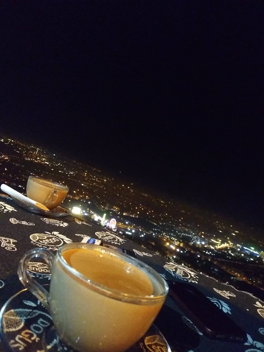 Teras Cafe Aile Çay Bahçesi - 5