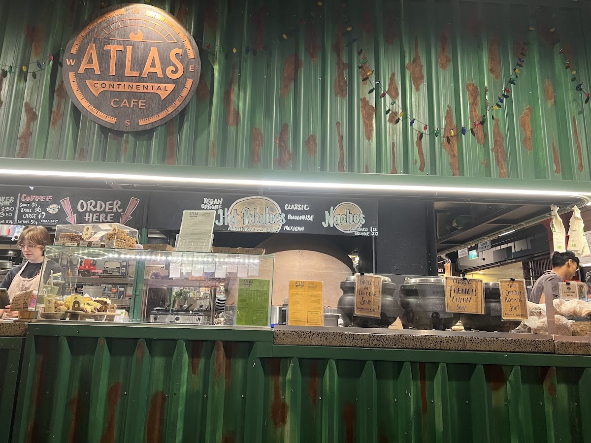 Atlas Continental - 4