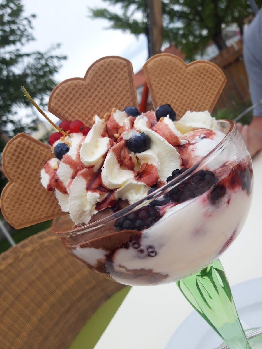 Sunny Cafe & Konditorei - 6