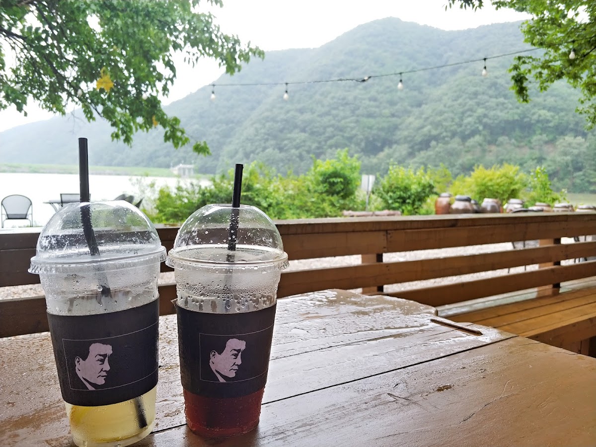 Ross Garden Cafe & Vino - 5