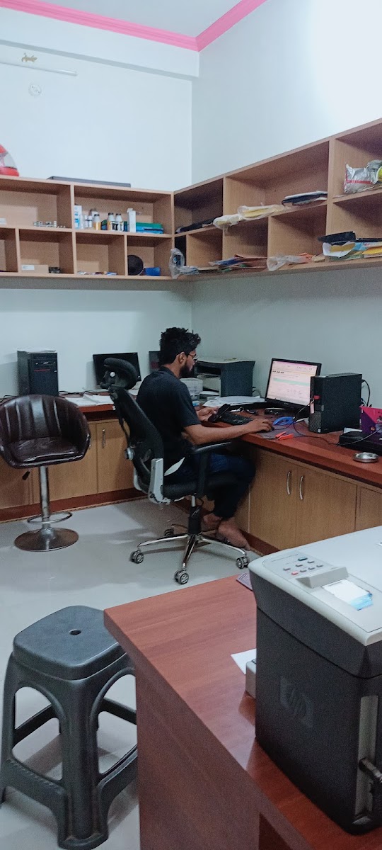 AiiMS Computer World - 4