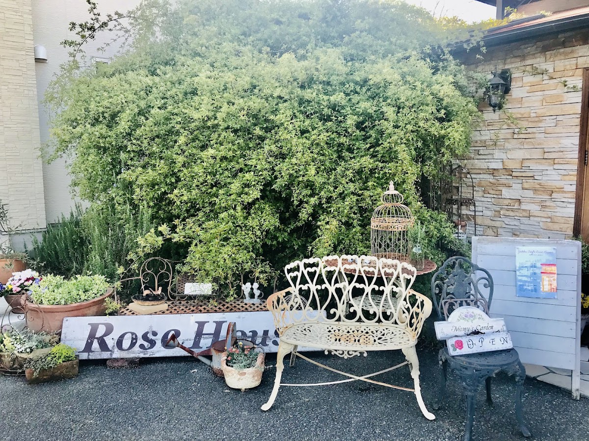 Zakka cafe Rose House