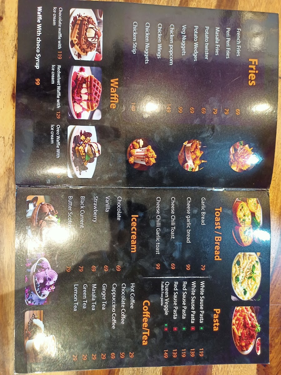 Cafe Foolish Foxx - 9