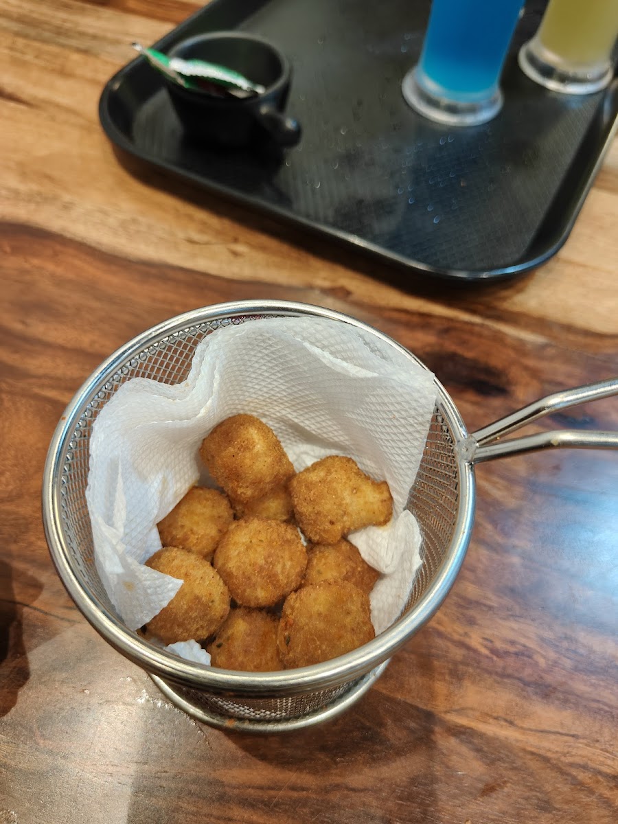 Cafe Foolish Foxx - 10