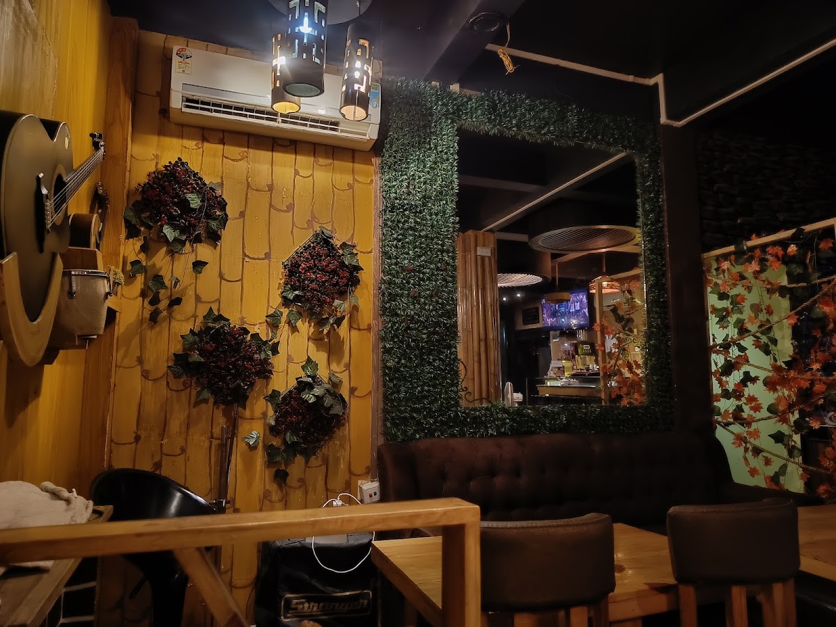 HOLIDAY CAFÉ &! Holiday Home Stay - 4