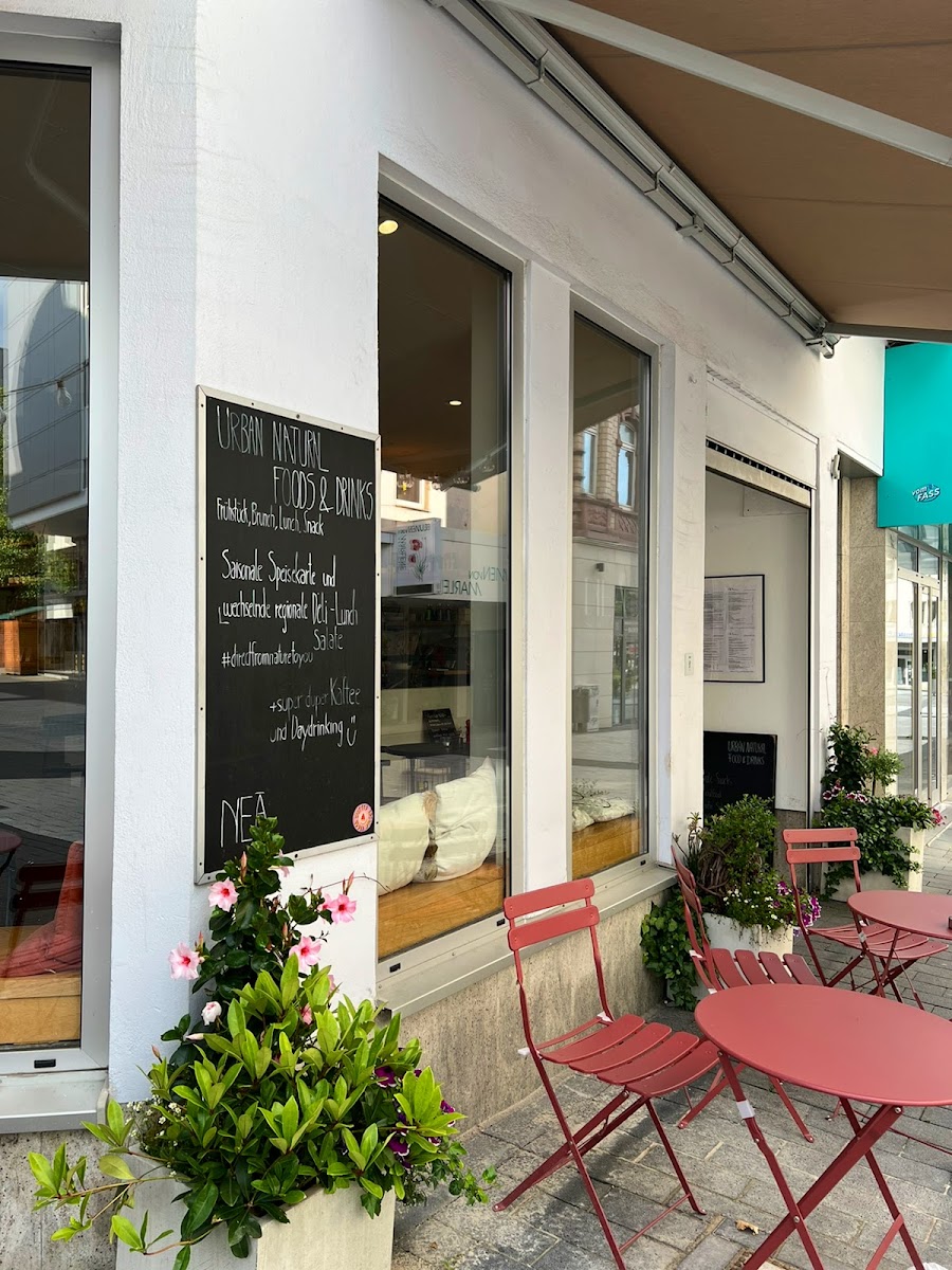 NEA The Deli & Urban Concept Store