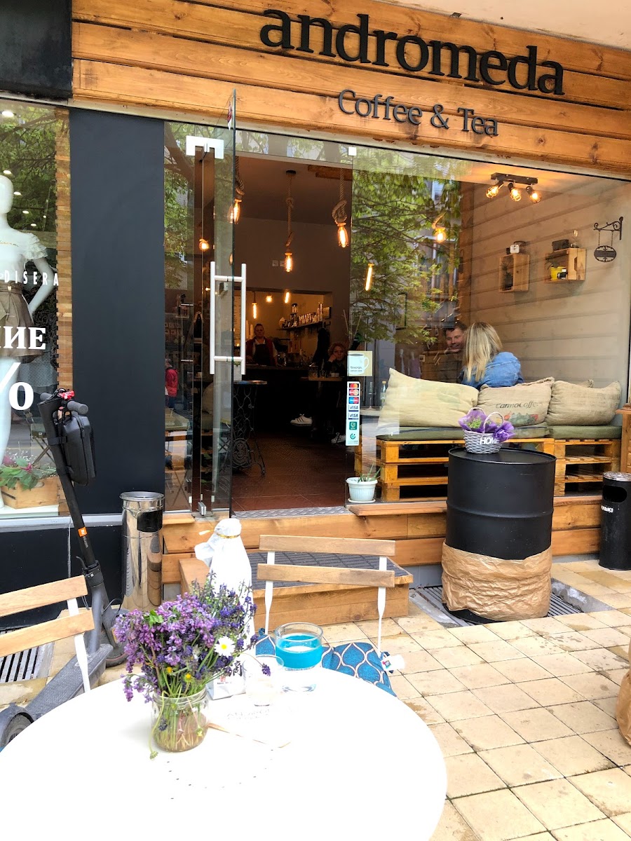 Andromeda Coffee And Tea